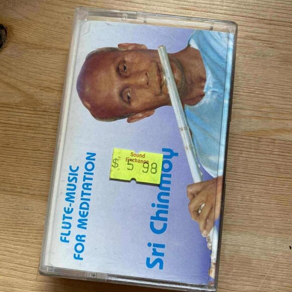 Sri Chinmoy – Silence Speaks Cassette Tape VG+ C12 - Picture 1 of 2